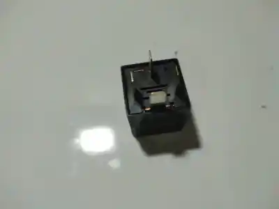 Pezzo di ricambio per auto di seconda mano relè per bmw 3 (e30) m3 2.3 riferimenti oem iam 13171831  13171831, 4ra007791-05, 4ra00779105