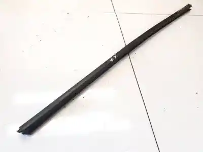 Peça sobressalente para automóvel em segunda mão plásticos por peugeot 406 (8b) 2.0 hdi 110 referências oem iam 