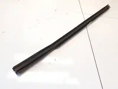 Peça sobressalente para automóvel em segunda mão plásticos por peugeot 406 (8b) 2.0 hdi 110 referências oem iam 