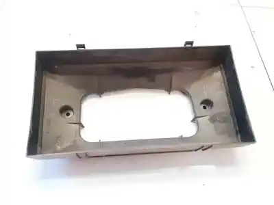 Peça sobressalente para automóvel em segunda mão plásticos por peugeot 406 (8b) 2.0 hdi 110 referências oem iam 7735