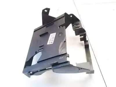 Peça sobressalente para automóvel em segunda mão plásticos por peugeot 406 (8b) 2.0 hdi 110 referências oem iam 9628912180