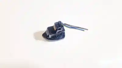 Pièce détachée automobile d'occasion commande de lève vitre avant gauche pour ford ka (ru8) 1.2 références oem iam e30583  
