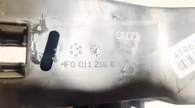 Автозапчастина б/у пластика для audi a6 c6 (4f2) 2.4 посилання на oem iam 4f0011215b  