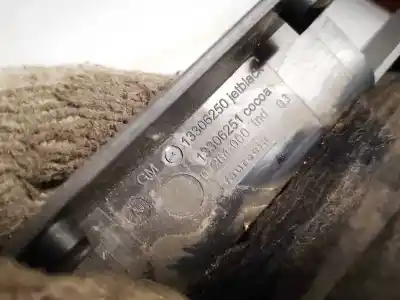 Pezzo di ricambio per auto di seconda mano plastica per bmw 3 (e30) m3 2.3 riferimenti oem iam 13306250  13306251