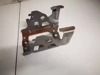 Piesă de schimb auto la mâna a doua plastice pentru bmw 3 (e30) m3 2.3 referințe oem iam 13268804