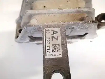 Second-hand car spare part engine support for bmw 3 (e30) m3 2.3 oem iam references 13227717  