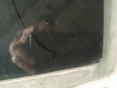 Peça sobressalente para automóvel em segunda mão vidro traseiro esquerdo por mazda 2 (dy) 1.4 referências oem iam as2  