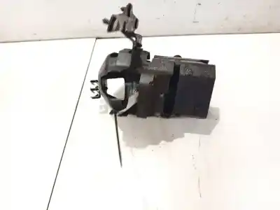 Pezzo di ricambio per auto di seconda mano plastiche per opel zafira / zafira family b (a05) 1.9 cdti (m75) riferimenti oem iam 13126494  