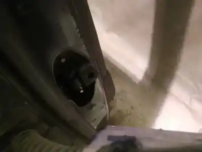 Second-hand car spare part hinge for bmw 3 (e30) m3 2.3 oem iam references   