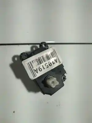 Pezzo di ricambio per auto di seconda mano motore apertura boccole aria condizionata per opel astra h (a04) 1.9 cdti (l48) riferimenti oem iam vhb30