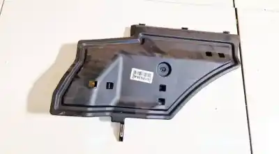 Pezzo di ricambio per auto di seconda mano plastica per toyota auris (_e15_) 2.0 d-4d (ade150_) riferimenti oem iam 5560712070