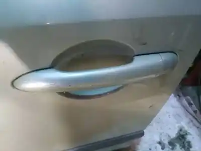 Автозапчасти б/у ЛЕВАЯ ПЕРЕДНЯЯ НАРУЖНАЯ РУЧКА за RENAULT LAGUNA II (BG0/1_)  ссылки OEM IAM    Автозапчасти б/у ЛЕВАЯ ПЕРЕДНЯЯ НАРУЖНАЯ РУЧКА за RENAULT LAGUNA II (BG0/1_)  ссылки OEM IAM