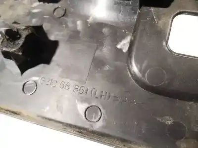 Peça sobressalente para automóvel em segunda mão plásticos por mazda 6 hatchback (gg) 2.0 di (gg14) referências oem iam g21c68861  