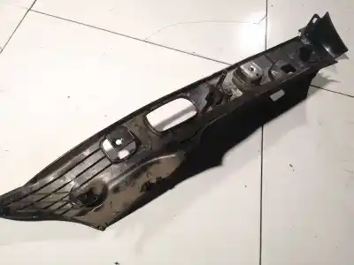 Peça sobressalente para automóvel em segunda mão plásticos por mazda 6 hatchback (gg) 2.0 di (gg14) referências oem iam g21c68861  