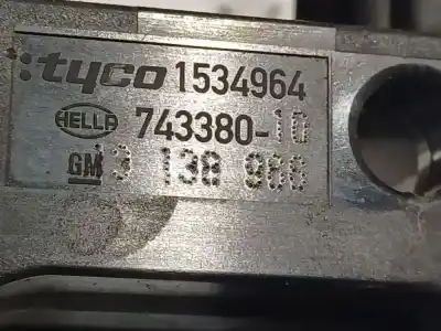 Pezzo di ricambio per auto di seconda mano scatola relè/fusibili per opel astra h (a04) 1.9 cdti (l48) riferimenti oem iam 1534964  1534964, 743380-10, 138 906, 74338010, 138906