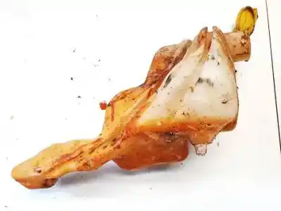 Second-hand car spare part windscreen washer bottle for jeep patriot 2.0 crd cat oem iam references 05303789af