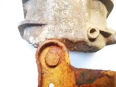 Second-hand car spare part engine support for opel kadett e fastback (t85) 1.4 s (c08, c48, d08, d48) oem iam references 1k0199262  