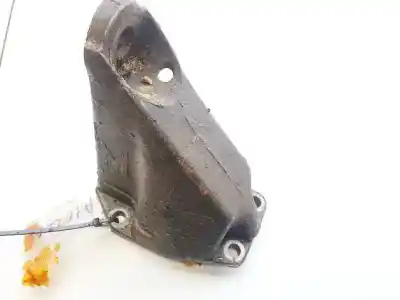 İkinci el araba yedek parçası motor destegi için audi a4 avant (b5) 2.4 oem iam referansları 8d0399113  8s0399113ac