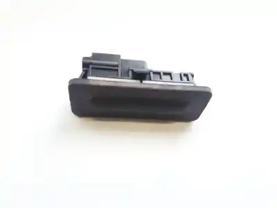 Second-hand car spare part tailgate back door handle for peugeot 208 i (ca_, cc_) 1.2 vti 82 oem iam references 95835t02