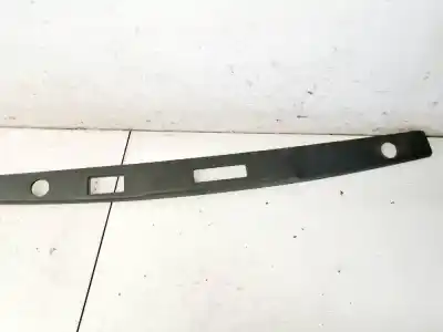 Peça sobressalente para automóvel em segunda mão plásticos por opel kadett e fastback (t85) 1.4 s (c08, c48, d08, d48) referências oem iam 3d5868503a