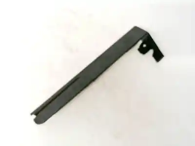 Pezzo di ricambio per auto di seconda mano plastica per opel kadett e fastback (t85) 1.4 s (c08, c48, d08, d48) riferimenti oem iam 3d0881087  