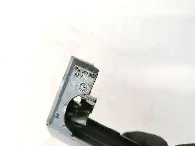 Pezzo di ricambio per auto di seconda mano plastica per opel kadett e fastback (t85) 1.4 s (c08, c48, d08, d48) riferimenti oem iam 3d0881087  