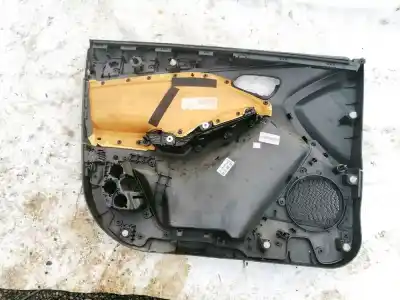 Автозапчасти б/у обивка передней правой двери за nissan bluebird hatchback (t72, t12) 1.6 ссылки oem iam bm51a2394101  bm51a23942a