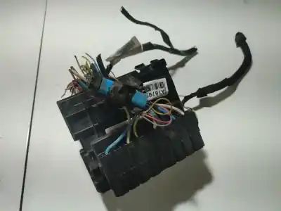 Second-hand car spare part fuse box unit for citroen c5 iii (rd_) 2.0 hdi (rdrhda) oem iam references 9664705980