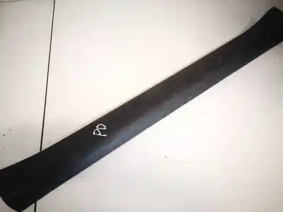 Peça sobressalente para automóvel em segunda mão plásticos por toyota corolla verso (zer_, zze12_, r1_) 2.2 d-4d (aur10_) referências oem iam 679130f010