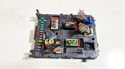 Second-hand car spare part comfort module for citroen c5 iii (rd_) 2.0 hdi (rdrhda) oem iam references 281208364