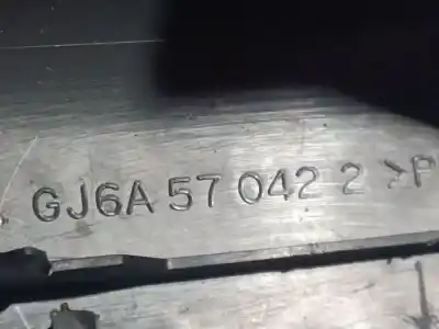 Автозапчастина б/у пластика для mazda 6 hatchback (gg) 2.0 di (gg14) посилання на oem iam gj6a57042  gj6a 57 042, gj6a570422p, gj6a570422p