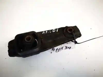 Second-hand car spare part engine support for porsche 968 descapotable 3.0 oem iam references 9681675280