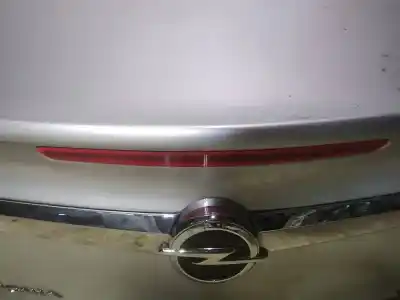 Peça sobressalente para automóvel em segunda mão farolim de travão central por bmw 3 (e30) m3 2.3 referências oem iam   