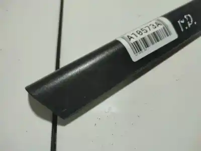 Gebrauchtes Autoersatzteil kunststoffe zum opel zafira / zafira family b (a05) 1.9 cdti (m75) oem-iam-referenzen 13121853
