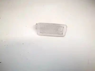 Peça sobressalente para automóvel em segunda mão luz da chapa de matrícula por toyota corolla verso (zer_, zze12_, r1_) 2.2 d-4d (aur10_) referências oem iam 8133005021