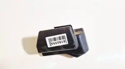 Автозапчасти б/у пластик за toyota avensis (_t25_) 2.0 d-4d (adt250_) ссылки oem iam 7215805040