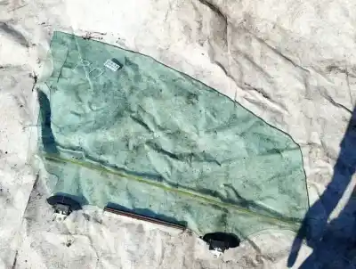 Peça sobressalente para automóvel em segunda mão vidro dianteiro direito por toyota corolla verso (zer_, zze12_, r1_) 2.2 d-4d (aur10_) referências oem iam as2