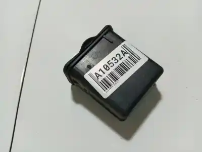 Автозапчастина б/у попільничка для opel zafira a monospace (t98) 2.0 dti 16v (f75) посилання на oem iam 905802594