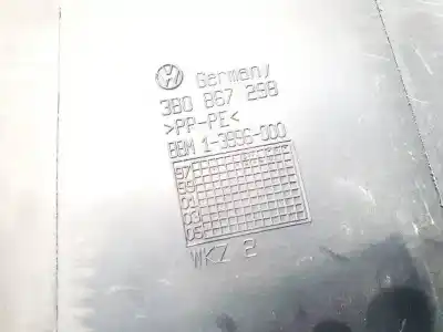 Peça sobressalente para automóvel em segunda mão plásticos por volkswagen passat variant (3b5) 1.9 tdi referências oem iam 3b0867298  