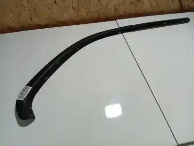 Peça sobressalente para automóvel em segunda mão plásticos por bmw 3 touring (e46) 320 d referências oem iam 