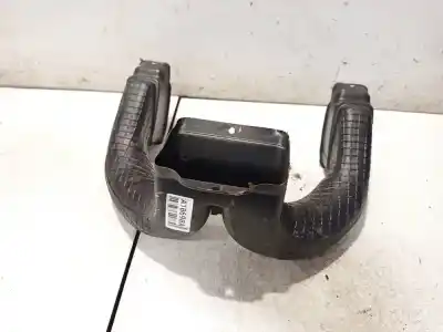 Peça sobressalente para automóvel em segunda mão plásticos por toyota corolla verso (zer_, zze12_, r1_) 2.2 d-4d (aur10_) referências oem iam 