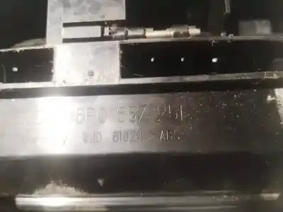 Автозапчастина б/у попільничка для audi a3 (8p1) 2.0 tdi 16v посилання на oem iam 8p0857951  