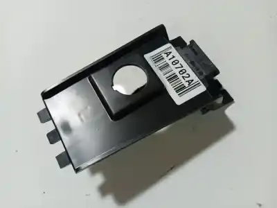 Second-hand car spare part plastics for citroen c5 iii (rd_) 2.0 hdi (rdrhda) oem iam references 9682403880