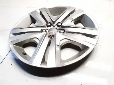 Recambio de automóvil de segunda mano de Embellecedor-tapacubos de rueda R16 para PEUGEOT 208 I (CA_, CC_) 1.2 VTI 82 referencias OEM IAM 9809717877  