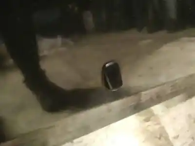 Peça sobressalente para automóvel em segunda mão plásticos por toyota corolla verso (zer_, zze12_, r1_) 2.2 d-4d (aur10_) referências oem iam 