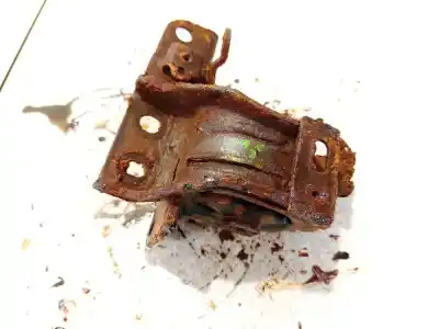 Second-hand car spare part engine support for toyota corolla verso (r1) 2.2 d-4d sol oem iam references   