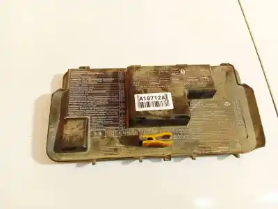Peça sobressalente para automóvel em segunda mão caixa de fusíveis e relés por audi 80 b4 sedán (8c2) 1.9 tdi referências oem iam 8a0941801