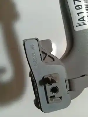 Pezzo di ricambio per auto di seconda mano maniglia a soffitto per opel astra h (a04) 1.7 cdti (l48) riferimenti oem iam 13250907  13250907