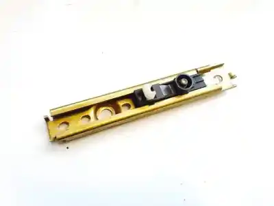 Peça sobressalente para automóvel em segunda mão chicote / encaixe cinto segurança dianteiro direito por peugeot 406 (8b) 2.0 hdi 110 referências oem iam 5503021c