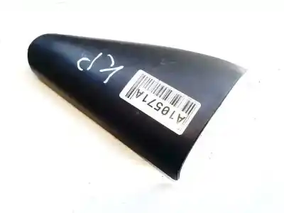 Peça sobressalente para automóvel em segunda mão plásticos por peugeot 406 (8b) 2.0 hdi 110 referências oem iam 9618161277